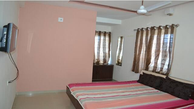 Hotel Dream Residency, Anand 5